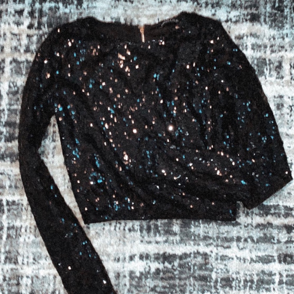 🖤✨Black sequence long sleeve✨🖤